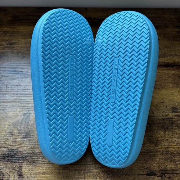 J SLIDES SQUISH Womens Sandals 8 Pool Slides Lightweight Turquoise Yellow New - Picture 10 of 11